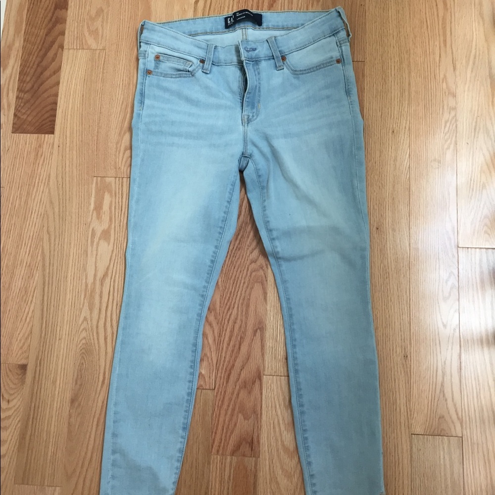 Gap Jeggings size 29